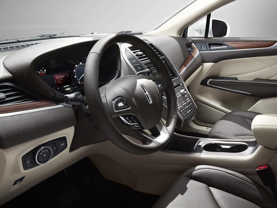  Lincoln MKC 2014 года  (фото 20 из 33)